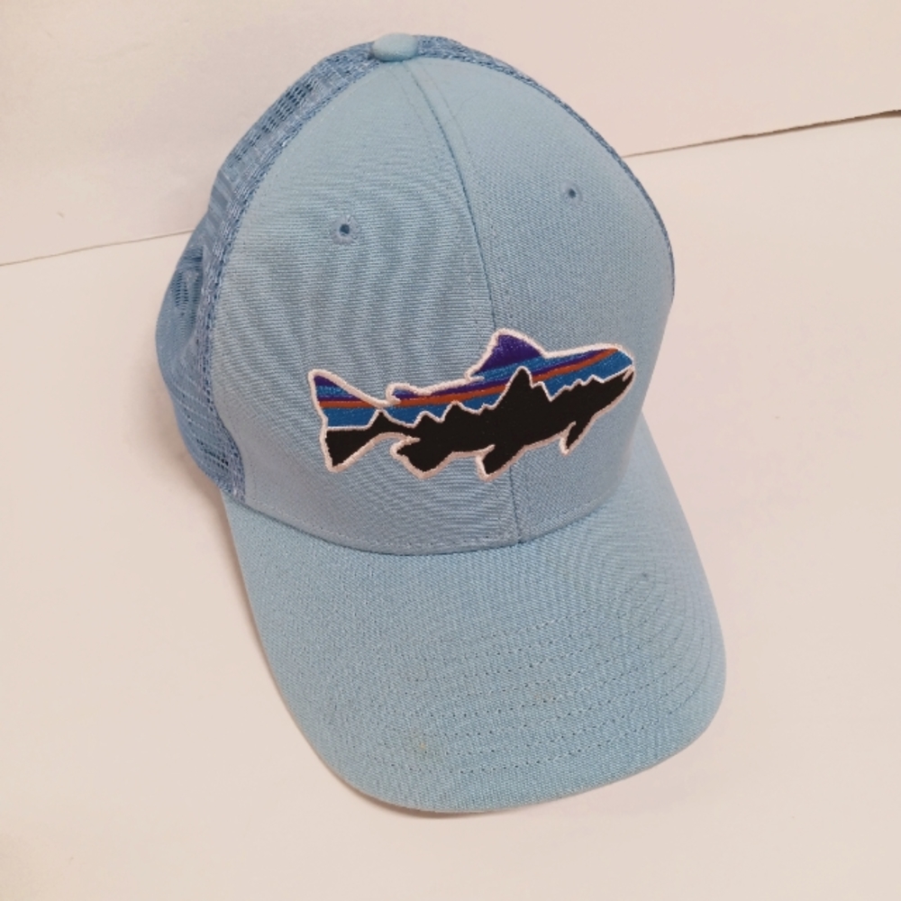 Patagonia Fitz Roy Trout / Fish Snapback Trucker Hat Cap Blue Mesh
